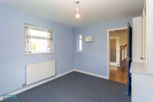 Dining Room- click for photo gallery